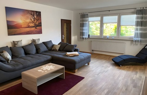 Friedrichsbruck House | Holiday Home 'Haus' with Shared Terrace and Wi-Fi