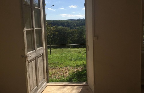 Issac House | Holiday Home 'Domaine De La Contie' with Private Terrace, Private Garden and Wi-Fi