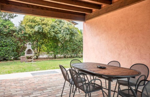 Belvedere House | Holiday Home Domus Magna-3 by Interhome