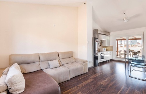 Espinardo House | Holiday Home "Espinardo" with Private Terrace & Wi-Fi