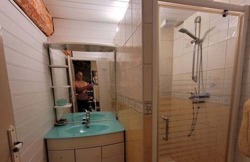 Nohedes House | Holiday Home 'Gîte Bellevue' with Mountain View, Wi-Fi and Air Conditioning