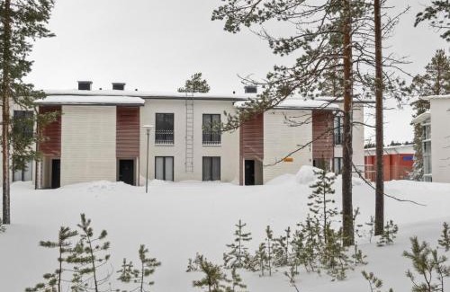 Oulu House | Holiday Home Golfstar 402 by Interhome