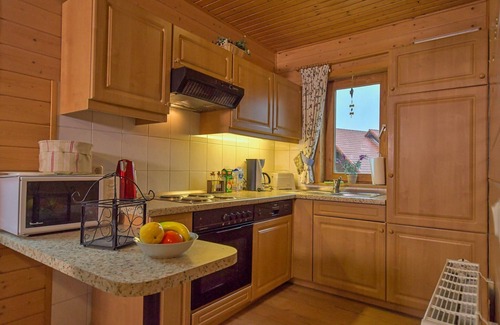 Rotacker House | Holiday Home Hasselfelde with Sauna Access