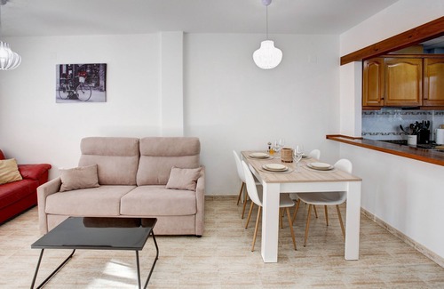 Vergel House | Holiday Home 'Historia' with Private Pool, Private Terrace and Wi-Fi