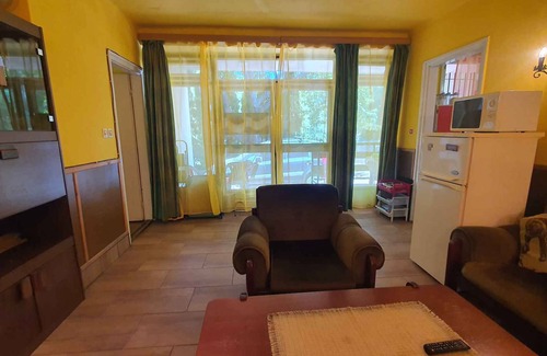 Szantod House | Holiday home in a popular area of Szántód with internet