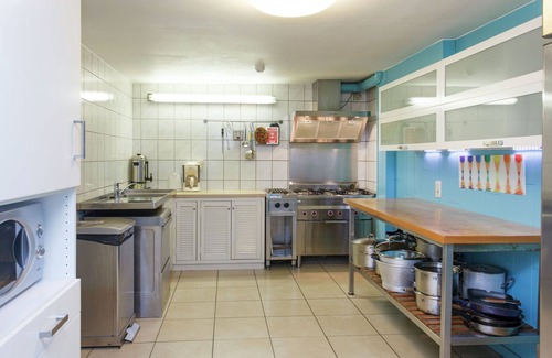 Manhay Cottage | Holiday Home in Ardennes with Sauna & Nature
