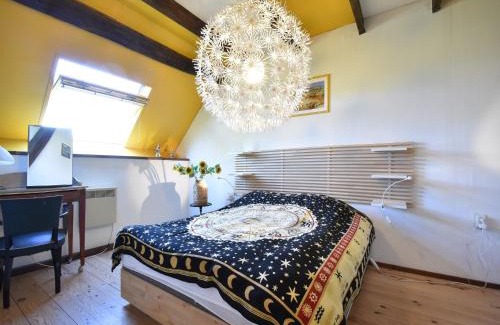 Gannay-sur-Loire House | Holiday Home in Decize near Beach
