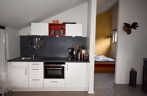 Berlingen House | Holiday Home in Forest with Terrace & BBQ