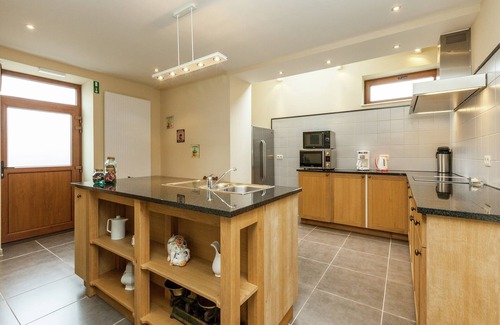 Attenrode House | Holiday Home in Glabbeek near Louvain