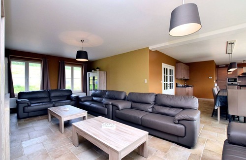 Hastiere-Lavaux House | Holiday Home in Hastière with Meuse Valley Views