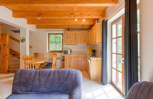 Rudnik u Vrchlabi House | Holiday Home in Javorník near Krkonose Park