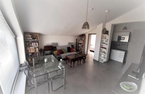 Lany House | Holiday Home in Kladno with Private Pool