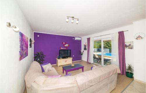 Primorski Dolac House | Holiday Home In Primorki Dolac