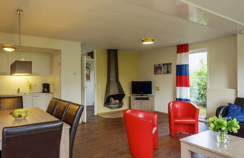 Municipality of Scherpenzeel House | Holiday Home in Scherpenzeel near Nature Park