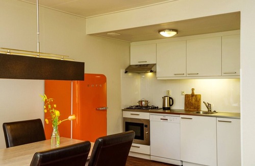Municipality of Scherpenzeel House | Holiday Home in Scherpenzeel near Nature Park