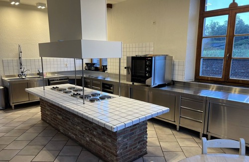Noiseux House | Holiday Home in Somme-Leuze with Garden BBQ