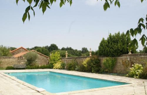 Thurageau House | Holiday Home in Thurageau with Private Pool