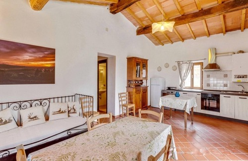 Saline di Volterra House | Holiday Home in Volterra with Pool and Views