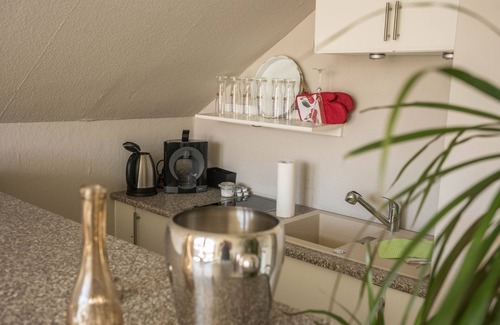 Geestemunde House | Holiday Home “Jäschke” with Sauna, Garden, Terrace & Wi-Fi