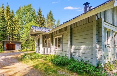 Hiukkajoki House | Holiday Home Kiviniemi by Interhome