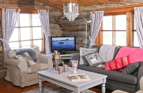 Asikkala House | Holiday Home Kopinkallio 2 by Interhome