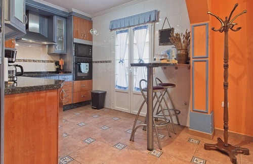 La Pola de Gordon House | Holiday Home 'La Cuadra I I' with Mountain View, Shared Terrace and Wi-Fi