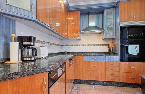 La Pola de Gordon House | Holiday Home 'La Cuadra I I' with Mountain View, Shared Terrace and Wi-Fi