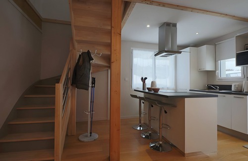 Mont-Dore House | Holiday Home 'La Petite Montille' with Mountain View and Wi-Fi