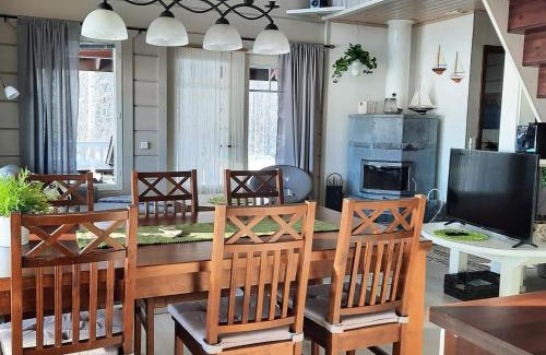 Ahtari House | Holiday Home Loisteranta by Interhome