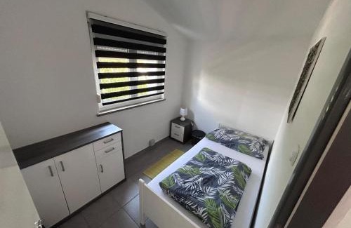 Buzdohanj House | Holiday home Lucas with pool