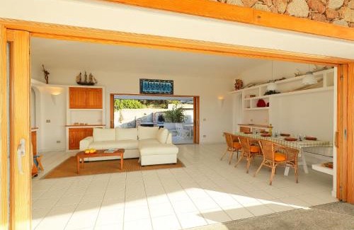 Portobello di Gallura House | Holiday Home Matì by Interhome