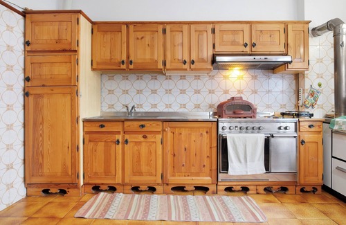 Terlago House | Holiday Home 'Moser' with Mountain View, Private Terrace and Wi-Fi