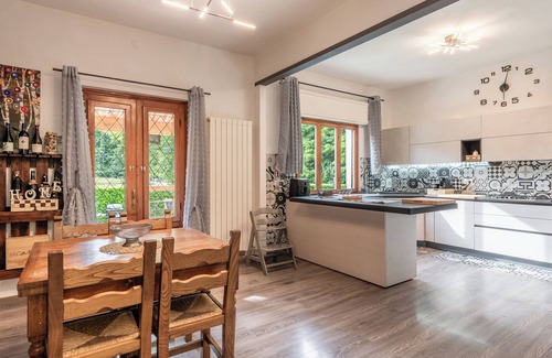 San Rocco in Turrite House | Holiday Home 'Neva' with Private Pool, Private Terrace and Wi-Fi