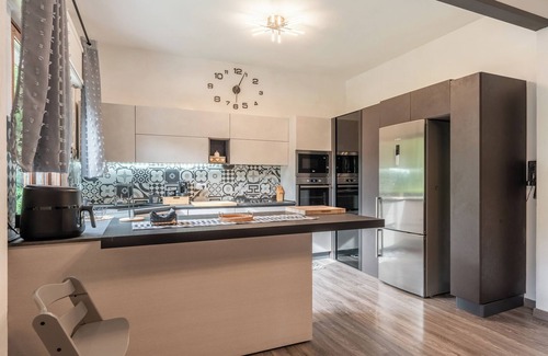 San Rocco in Turrite House | Holiday Home 'Neva' with Private Pool, Private Terrace and Wi-Fi