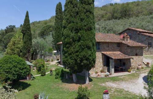 Loro Ciuffenna House | Holiday Home Podere Le Coste by Interhome