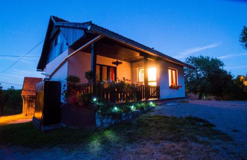 Slunj House | Holiday Home Radočaj