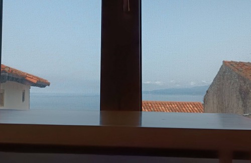 Lastres House | Holiday Home 'Relajación Frente Al Mar' with Sea View