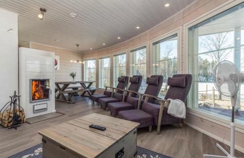 Hirvensalmi House | Holiday Home Riemukaari by Interhome