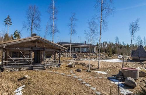 Hirvensalmi House | Holiday Home Riemukaari by Interhome