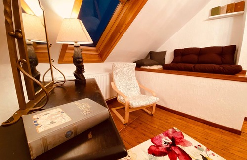Kall House | Holiday Home 'Sötenicher Mühle' with Private Garden, Wi-Fi and Air Conditioning