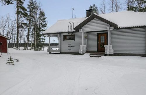 Pertunmaa House | Holiday Home Suvituuli by Interhome