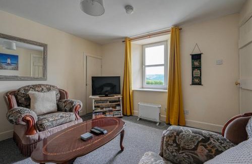 Balnain House | Holiday Home The Manor House by Interhome