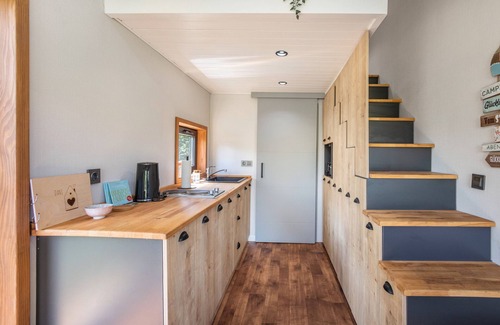 Fitzen House | Holiday Home 'Tiny Haus' with Private Garden