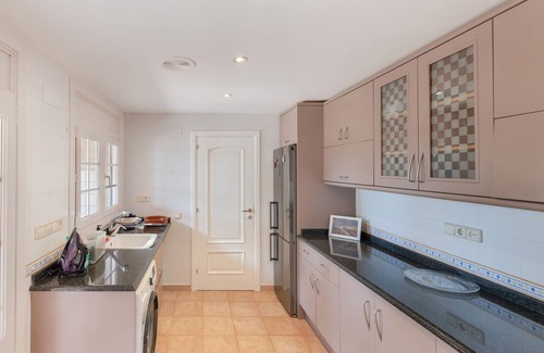 Pacs del Penedes House | Holiday Home 'Vineyard Vista Retreat - Casa Rural' with Vineyard View and Air Conditioning