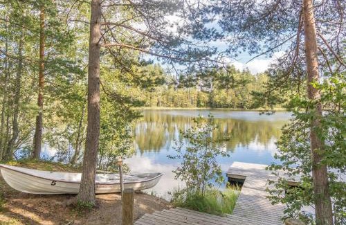 Renko House | Holiday Home Valkealammi by Interhome