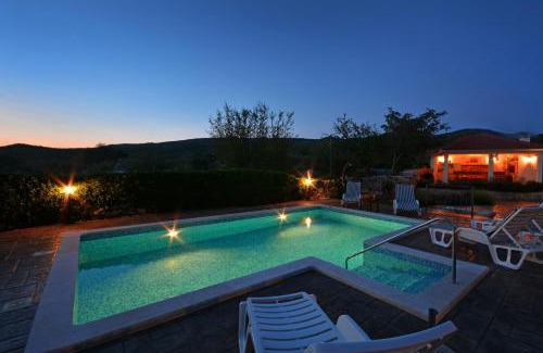 Cvrljevo House | Holiday Home, Villa Bozic