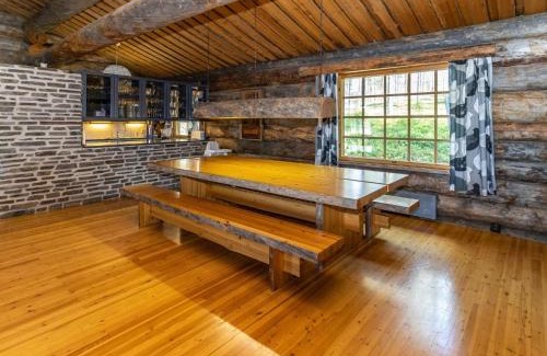 Kuusamo House | Holiday Home Villihanhi by Interhome