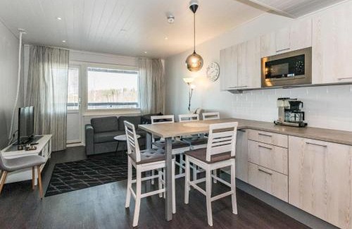 Ellivuori House | Holiday Home Vuorihuoneistot 608 by Interhome