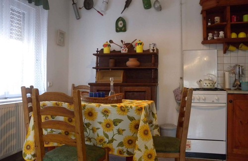 Siofok-Szabadifurdo House | Holiday home with covered terrace and grill