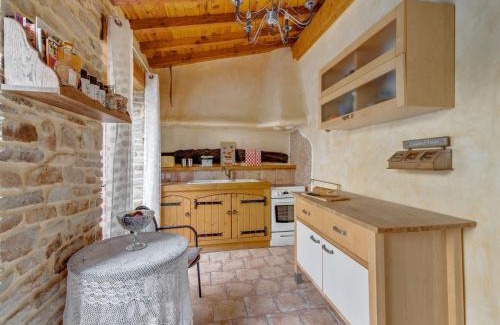 Cuxac-Cabardes House | Holiday home with pool in Cuxac-Cabardès